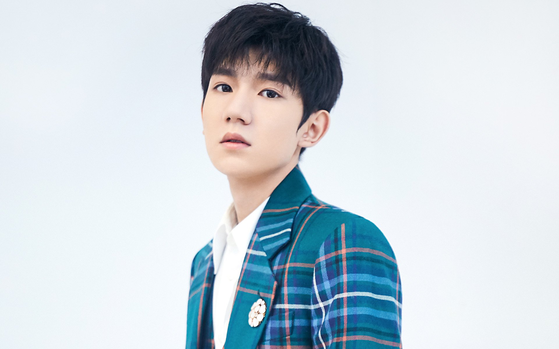 “天王大战！两大巨星巅峰对决，谁能问鼎？”，天王搭档