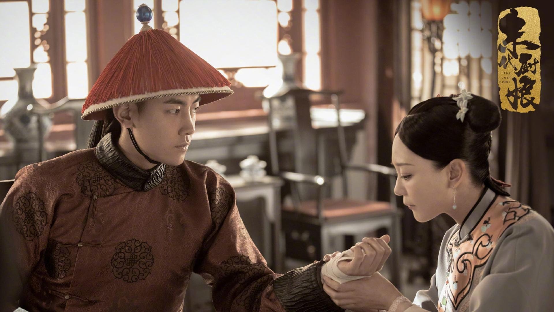 “校园足球新政策落实,青少年参与热情高涨”,校园足球新规