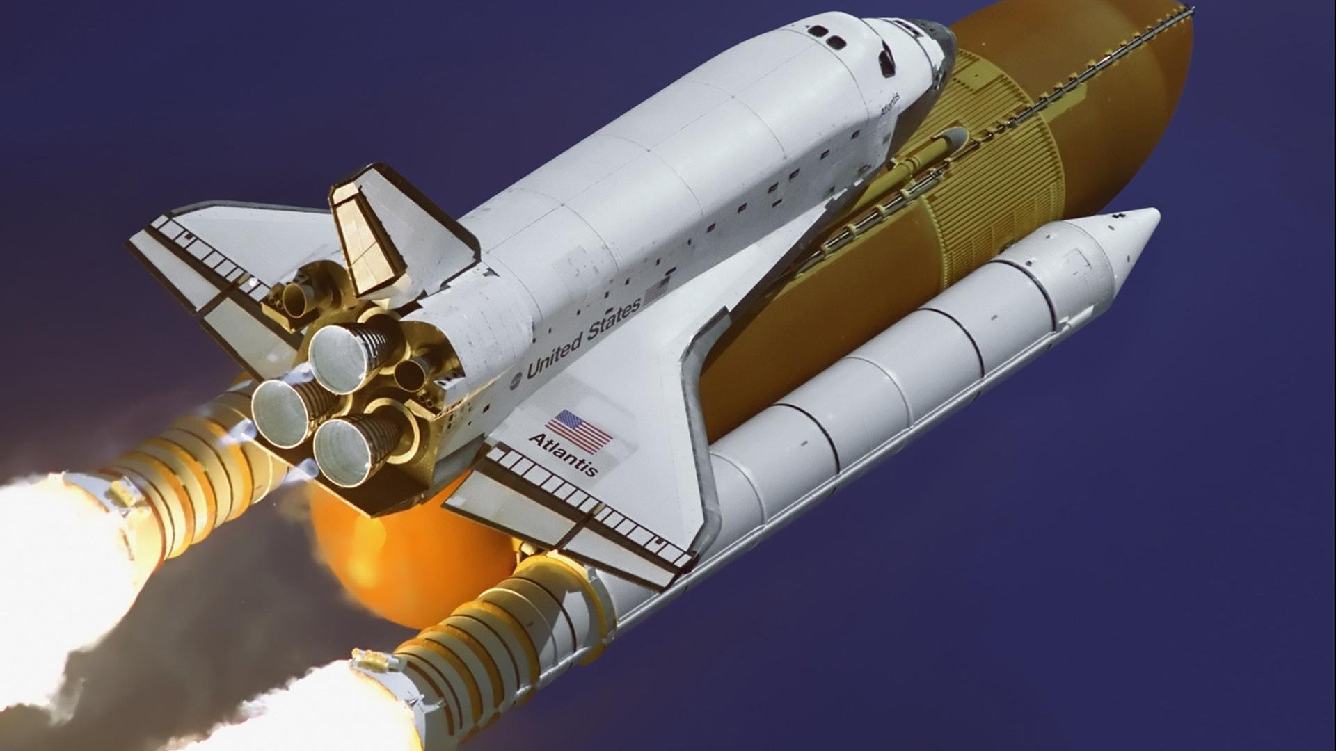 兰斯队员展现团结力量，兰斯10领队