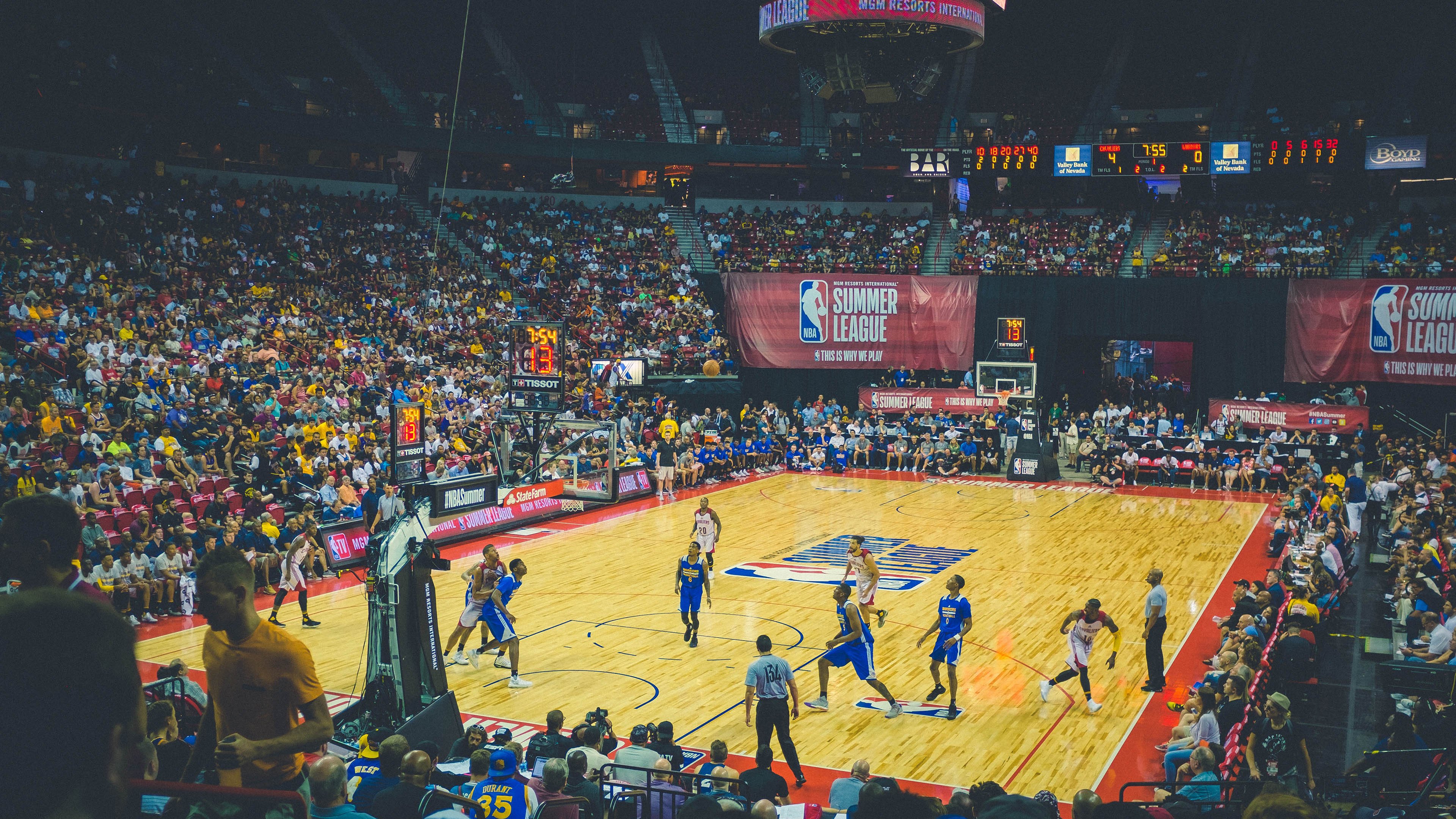 中小学篮球教材更新加入最新比赛理念和技术要点，中小学篮球教学视频