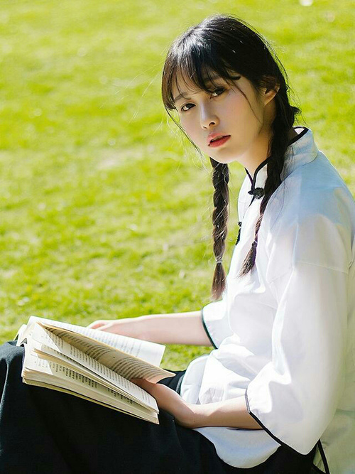 九游下载中心-“天灾人祸，无所畏惧！”——面对极端自然的赛车英雄，赛车灾难电影