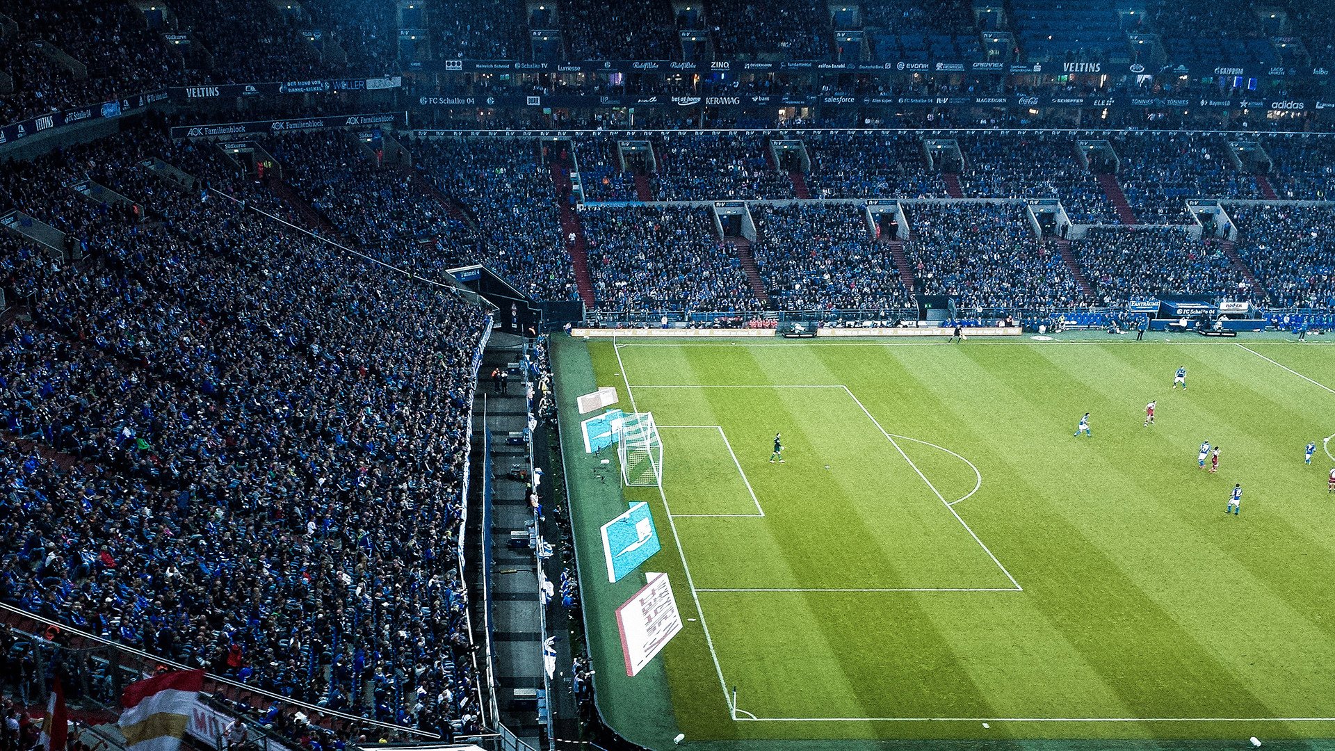 九游9游-“英超赛场火热：比赛精彩程度不断升级”，英超比赛进程