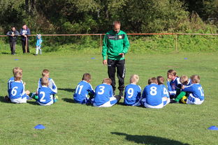 九游下载安装-骑士教练吹嘘球队战术纪律良好，骑士队的教练